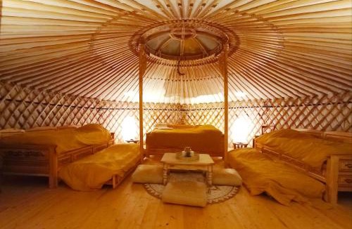 Bourlon Other | Yourte A bourlon