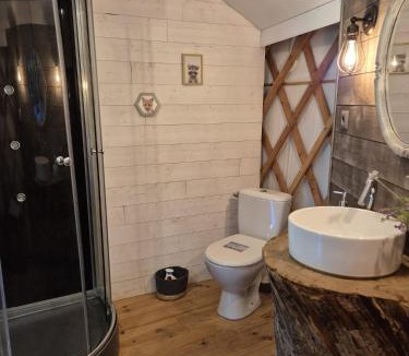 Continvoir Cabin | Yourte Castanea Insolite Val de Loire proche Langeais & Châteaux