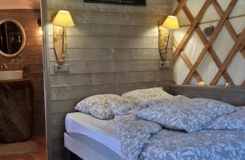Continvoir Cabin | Yourte Castanea Insolite Val de Loire proche Langeais & Châteaux