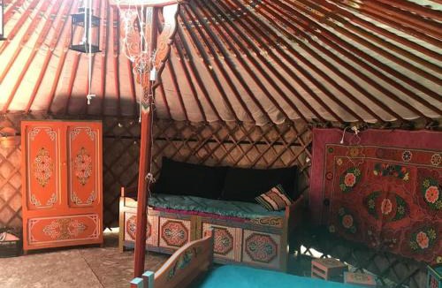 Curienne Other | Yourte de la bas