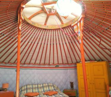 Magnien Other | Yourte et nature