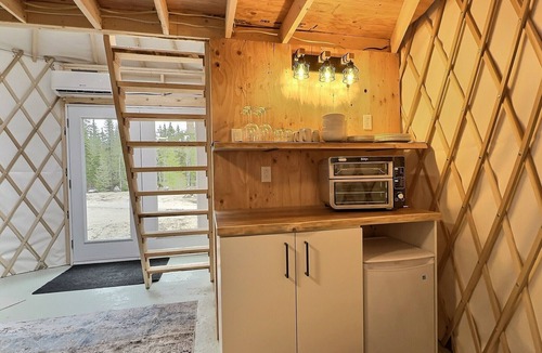 Peribonka RV Rental | Yourte Gaïa