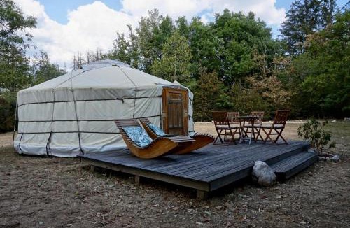 Champfromier Other | Yourte mongole