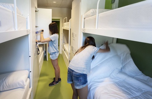 Igantzi Hostel | Youth Hostel Non Stop Inn by IrriSarri Land
