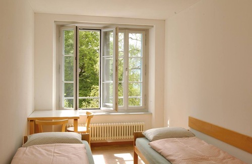 Horgen District Hostel | Youth Hostel Richterswil