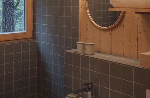 La Couture Boussey Hotel | Youza Ecolodge