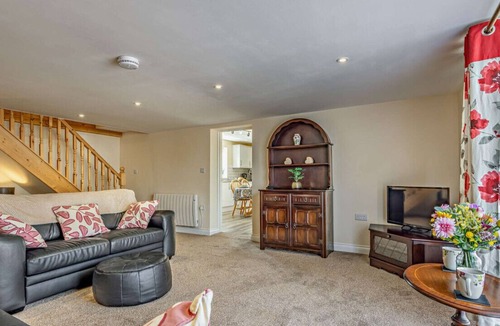 Llanilar House | Yr Annexe Mermur y Nant