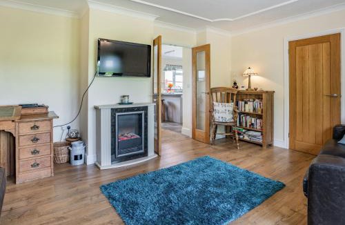 Llanedy House | Yr Hen Ffald