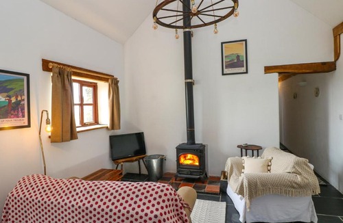 Rosebush House | Ysgol Hill