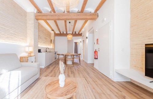 La Roqueta Apartment | Yturralde by Alma Suites