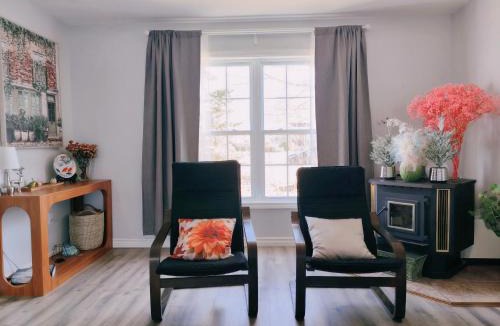North River Villa | Yuan's Cozy 4BR House in Charlottetown