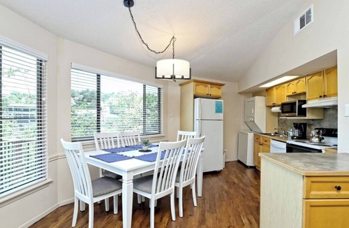 Lakeway Villa | Yucca #18 - Treetop Haven with Pool Access