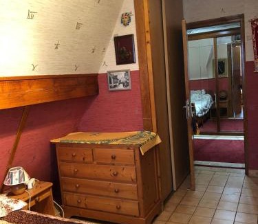 La Ville-du-Bois House | Yufan