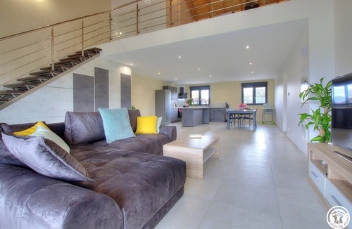 Thoiry Other | Yuna - Thoiry - Gîte