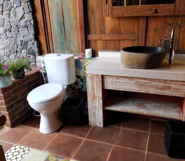 Purwakerti Villa | YuraAmed Villa mountain view