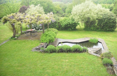 Donzy Cabin | Yurt B & B on magnificent property