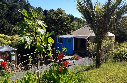 Thames House | Yurt in Thames