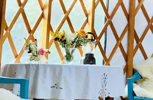 Westhampton House | YURT JUST 3 MILES TO THE BEACH