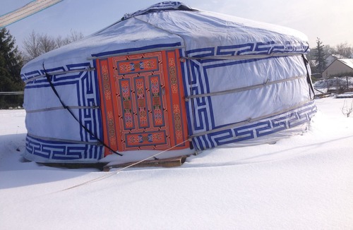 Saint-Leger-sur-Dheune RV Rental | Yurt-Vanity unit-Yourte Mongole