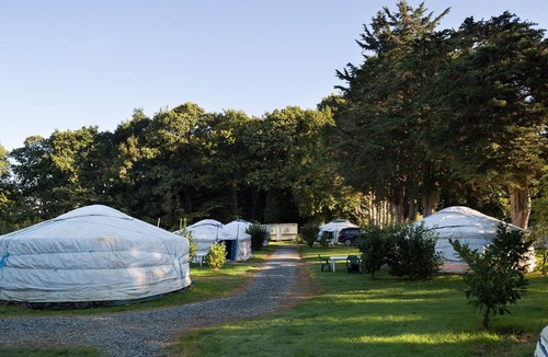 Taden House | yurt village 10 min Dinan