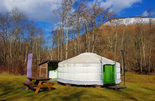 Gazost Cabin | Yurt / Yourte, quiet, nature, isolated, river, in the Hautes Pyrenees