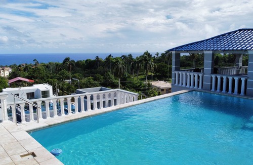 Cabrera House | yurys villa