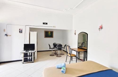 Sidoarjo House | Yutaka Inn Global Juanda