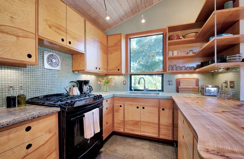 Inverness Cottage | Yvetot. Secluded, Comfortable, Quiet, Private, Beautiful