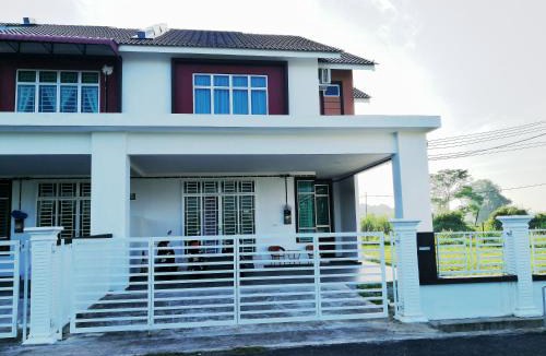 Pasir Mas House | YY Homestay Pasir Mas