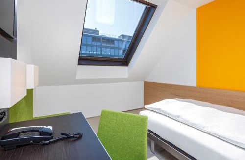 District 5 Hotel | Züri by Fassbind