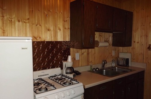 Buffalo Hotel | Z Bar Motel