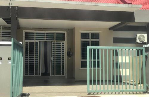 Kampung Padang Luas Apartment | Z&M homestay