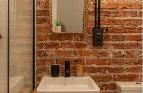 Zabala Apartment | Zabala AC by Staynnapartments
