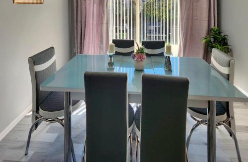 Timsbury House | Zadena