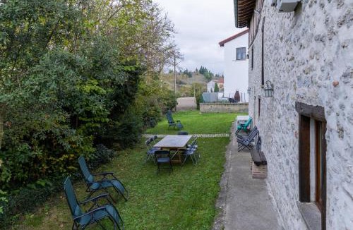 Agurain House | Zadorra Etxea Casa