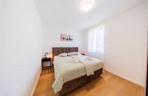 Brinje Apartment | Zagreb 245 - 246 - 247 - 248 - 4 Units - Three Bedroom Apartments - New - Balcony - Parking - Flexible Keybox Entry - Modern
