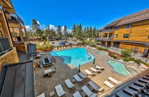Lakeside Park Apartment | Zalanta 220 - Heavenly Wow-Pool View