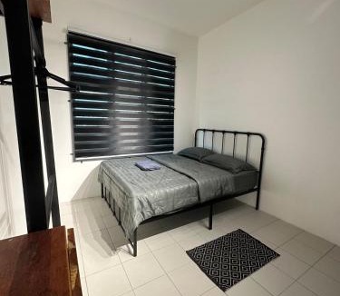 Bukit Rambai House | Zar House With Swimming Pool