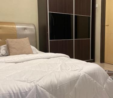 Bota House | Zara Cozy Homestay