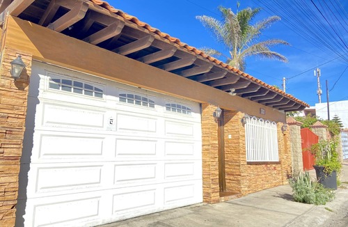 Playas de Tijuana Apartment | Zebra Studio - 1 double-bed, kitchen