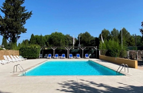 Villeneuve-les-Maguelone House | ZEcamping 2* piscine 4km plage chiens acceptés mobil-home TV clim 33m2