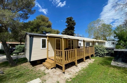 Villeneuve-les-Maguelone House | ZEcamping 2 étoiles piscine mobil-home TV clim 29m2 4 pers