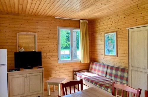 Moutiers-Sous-Chantemerle Ski Chalet | ZEcamping 3 animaux acceptés piscine snack bar et restaurant