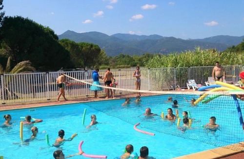Saint-Jean-Pla-de-Corts House | ZEcamping 3 étoiles animé piscine chauffée pet friendly locatif TV 24m2
