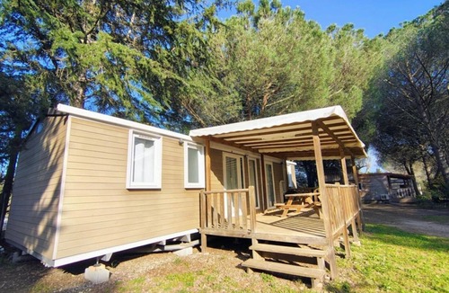 Saint-Jean-Pla-de-Corts House | ZEcamping 3* familial piscine chauffée pet friendly locatif TV clim