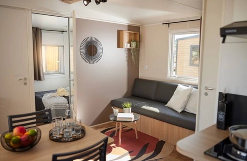 La Mothe-Achard House | ZEcamping 3* animé piscine couverte tente TV LV BBQ 29m2