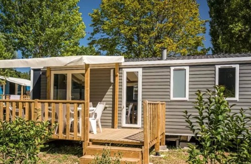 Tharon-Plage House | ZEcamping 4* - Parc Aqua - Plage à 1 km - Dog friendly - MH TV Plancha