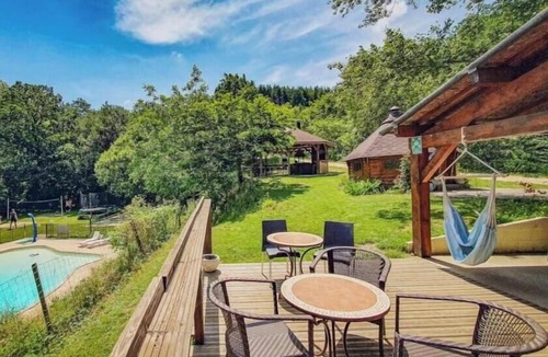 Fenouillet House | ZEcamping 2 étoiles pataugeoire piscine chalet 35m2 6 pers