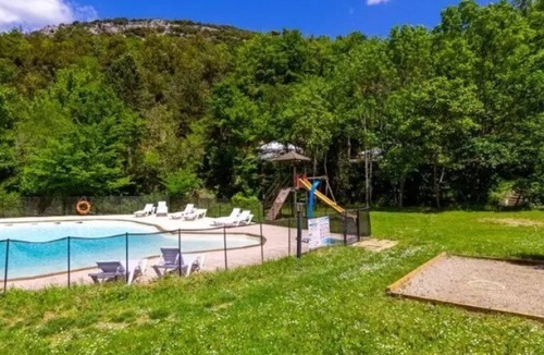 Fenouillet House | ZEcamping 2 étoiles pataugeoire piscine locatif 38m2 5 pers