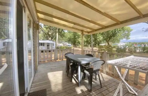 Guemene-Penfao House | ZEcamping 3 étoiles animé piscine chauffée locatif TV 27m2 4 pers